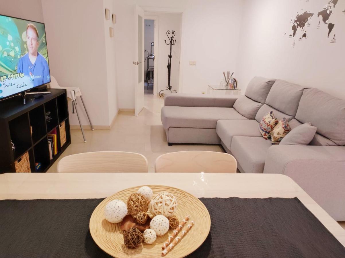 Apartamento Gloria 2 Малага Екстериор снимка