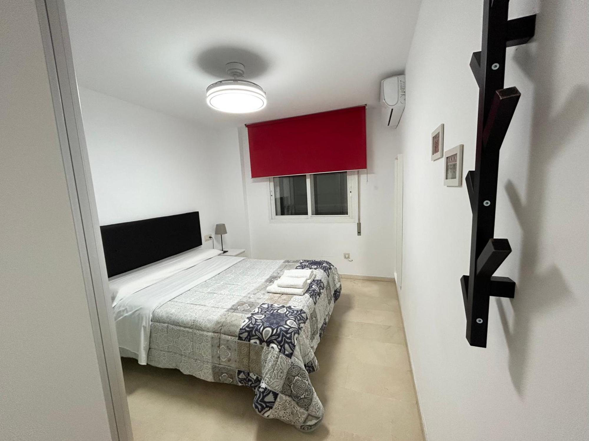 Apartamento Gloria 2 Малага Екстериор снимка